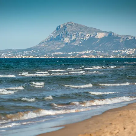 Barcelona By On Travel Villa Oliva